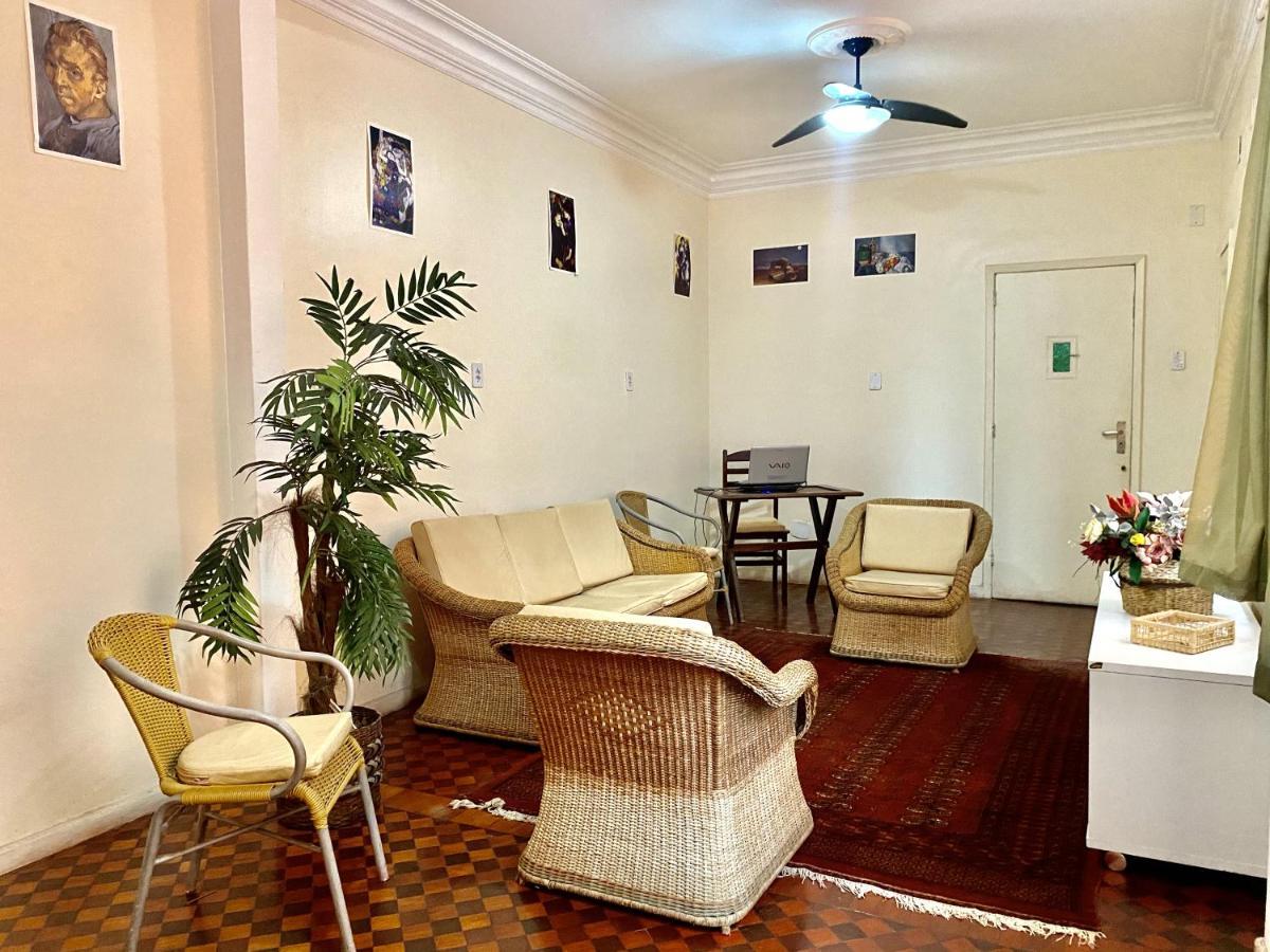 Rio Guesthouse - Um Quarteirao Da Praia De Copacabana 리오데자네이루 외부 사진
