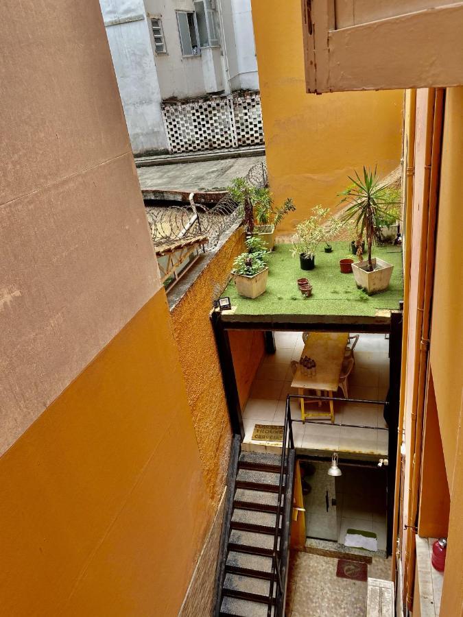 Rio Guesthouse - Um Quarteirao Da Praia De Copacabana 리오데자네이루 외부 사진