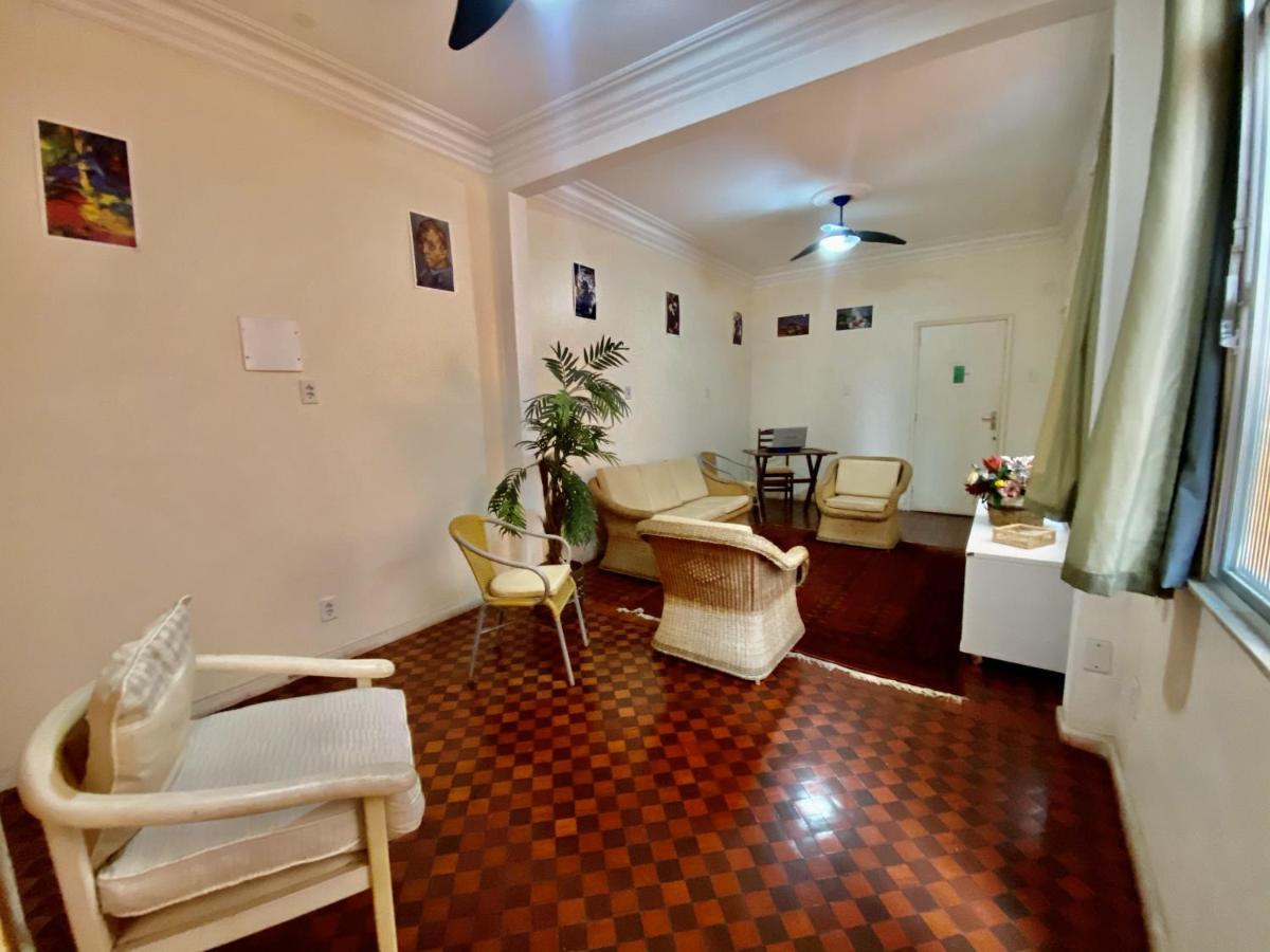 Rio Guesthouse - Um Quarteirao Da Praia De Copacabana 리오데자네이루 외부 사진