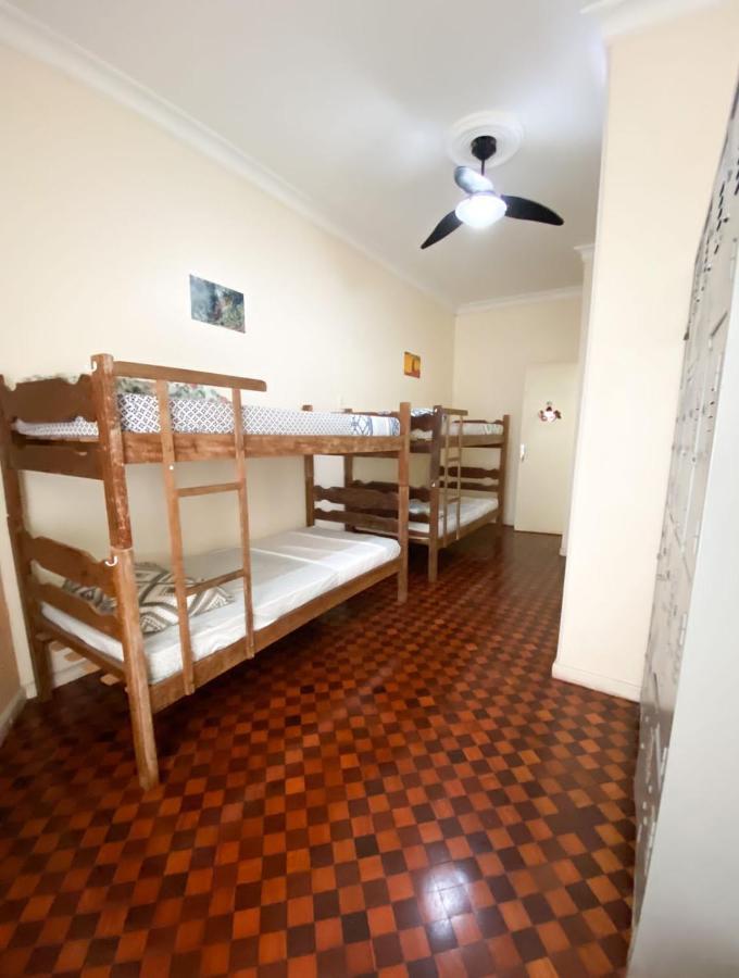 Rio Guesthouse - Um Quarteirao Da Praia De Copacabana 리오데자네이루 외부 사진