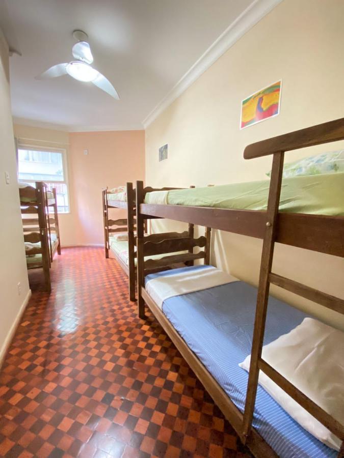 Rio Guesthouse - Um Quarteirao Da Praia De Copacabana 리오데자네이루 외부 사진