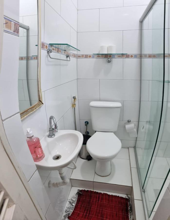 Rio Guesthouse - Um Quarteirao Da Praia De Copacabana 리오데자네이루 외부 사진